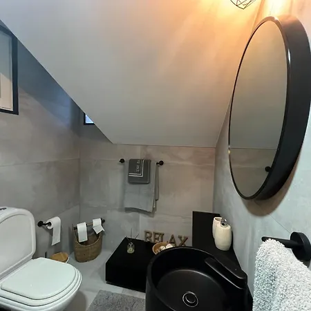 Valley Flat 2